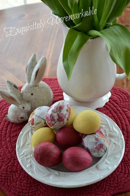 Napkin Easter Eggs on a table