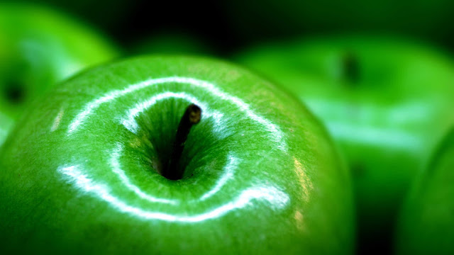wallpaper apel hijau hd