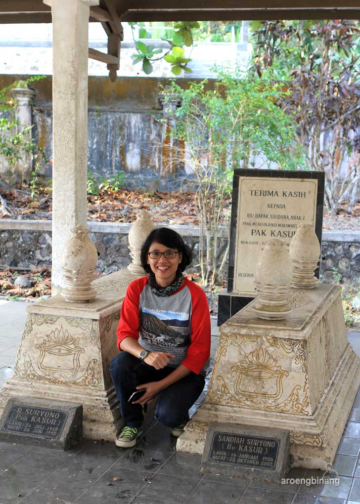 makam bu kasur dan pak kasur kaliori