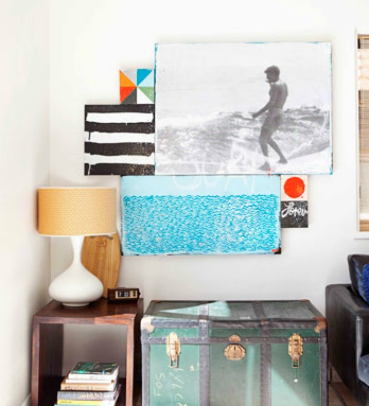 Coastal beach house with surf art Coastal beach house with surf style artwork