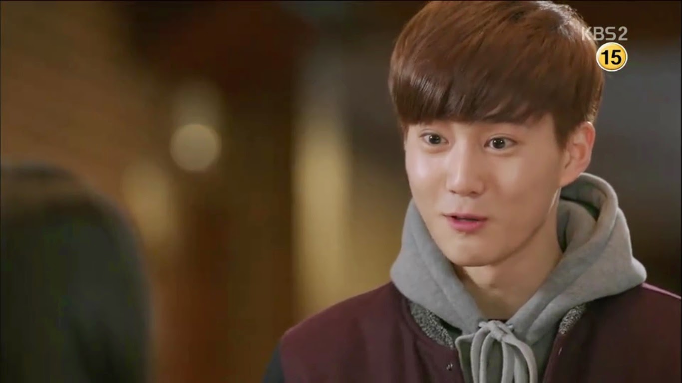 человек сухо отвечает