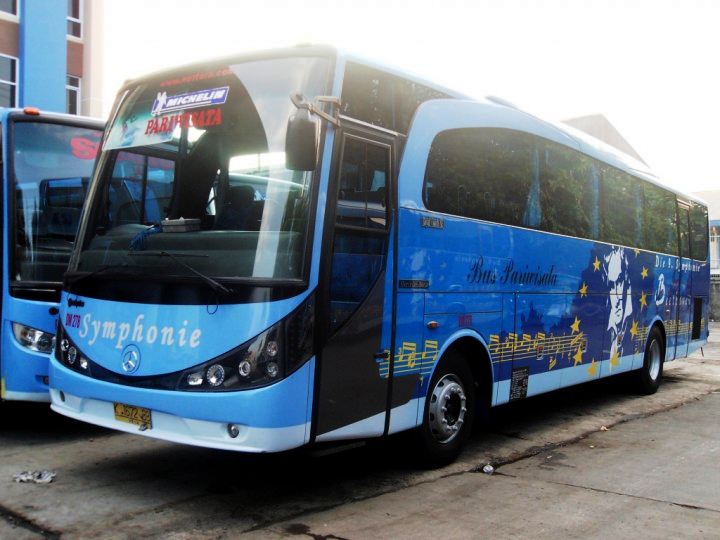 Dasstro Banyuwangi: Mengarungi Pesona Banyuwangi dengan Armada Pariwisata yang Handal