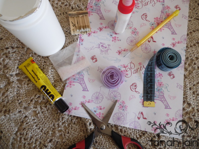 De bote de plástico a portalápices 