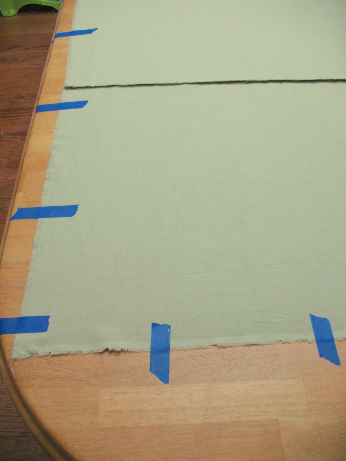 Quilt Girl Designs Tutorial How to Pin Baste a Quilt That Is Bigger Than Your Table
