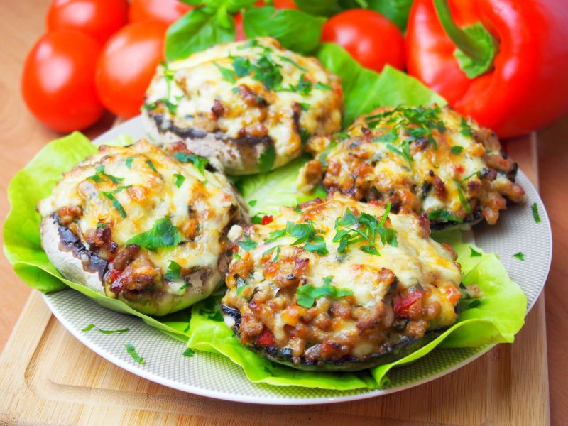 Szefowa w swojej kuchni. ;) Faszerowane pieczarki portobello (lub