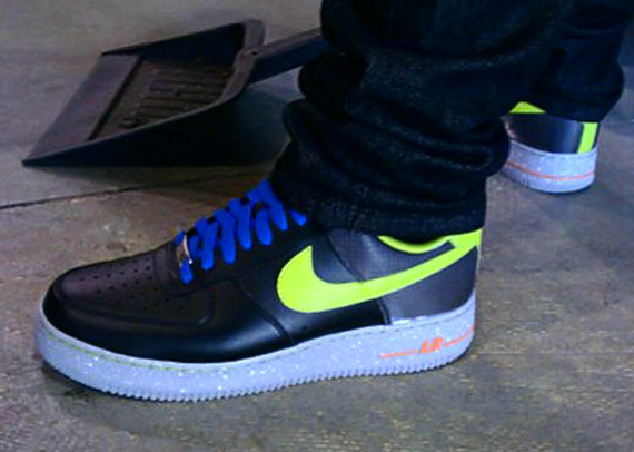 TalkKicks: Nike Air Force 1 Low â Black /Yellow/Cement