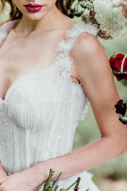SONJA CENIC PHOTOGRAPHY FLORALS BRIDAL WEAR AUSTRALIAN DESIGNER WEDDINGS