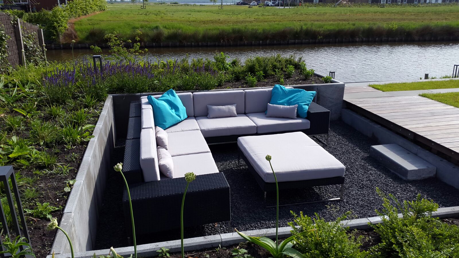 Arbrini design tuinmeubelen: mei 2016