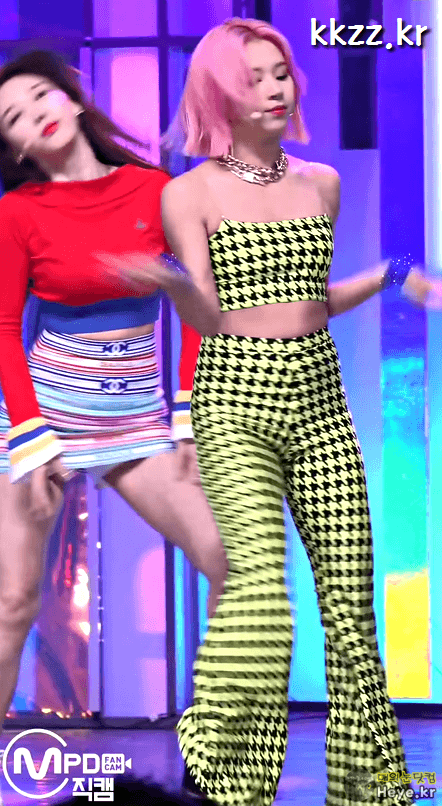 매직아이 일으키는 트와이스 채영