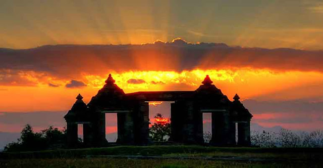Review Wisata Istana Ratu Boko, Harga Tiket Terbaru Masuk Ke Kompleks Istana Ratu Boko