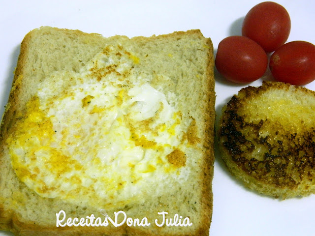 "Lanche de pão com ovo"