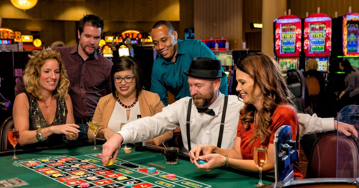 Meet the Casino Hosts Who Amplify Your Playtime