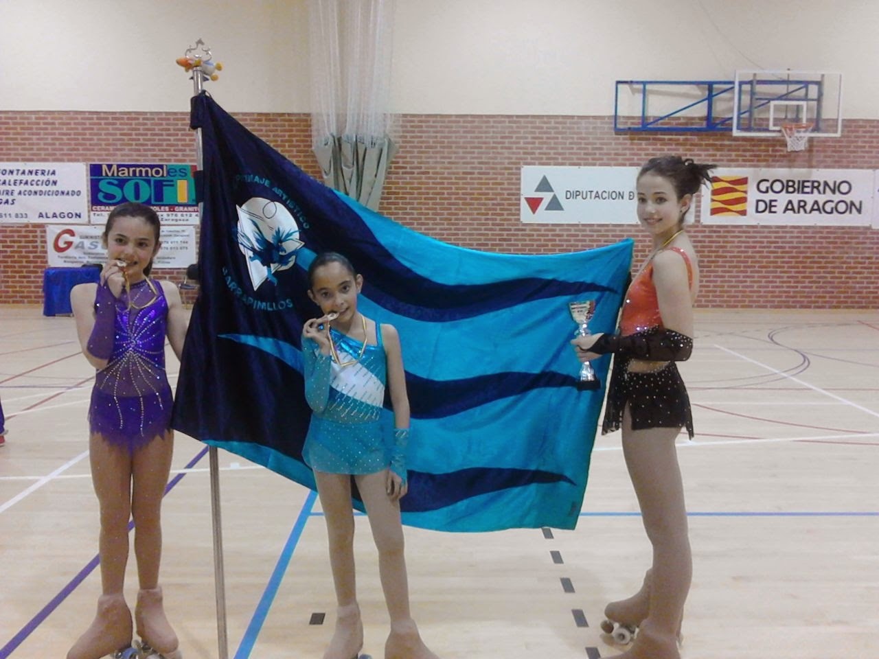 CLUB PATINAJE ARTÍSTICO GARRAPINILLOS (ZARAGOZA) abril 2015