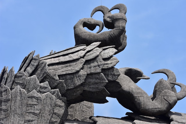India-inaugura-colosal-estatua-de-águila-arquitectura-rajiv-anchal