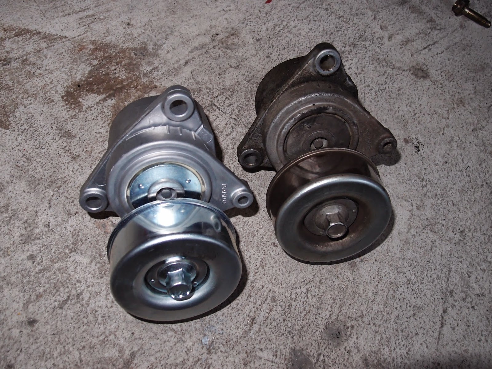 Flying makes us happy 飛快感 Nissan Altima, Presage, Sentra QR25 Belt