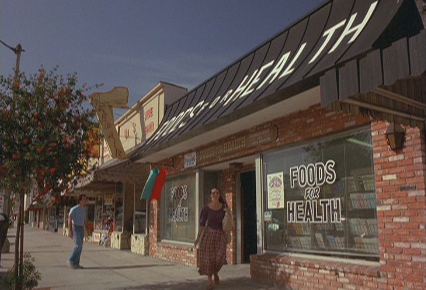 Filming Locations of Chicago and Los Angeles: Valley Girl