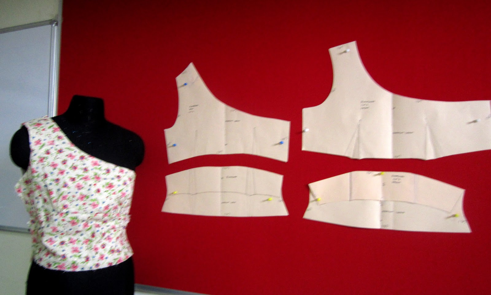 Rukhshar Edibam BA(Hons) FASHION DESIGN, ITMIFDT Pattern making and