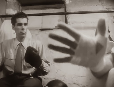 Flick Review < Day of the fight | Stanley Kubrick, 1951 13 Flick Review < Day of the fight | Stanley Kubrick, 1951 Day+of+the+fight++(19)