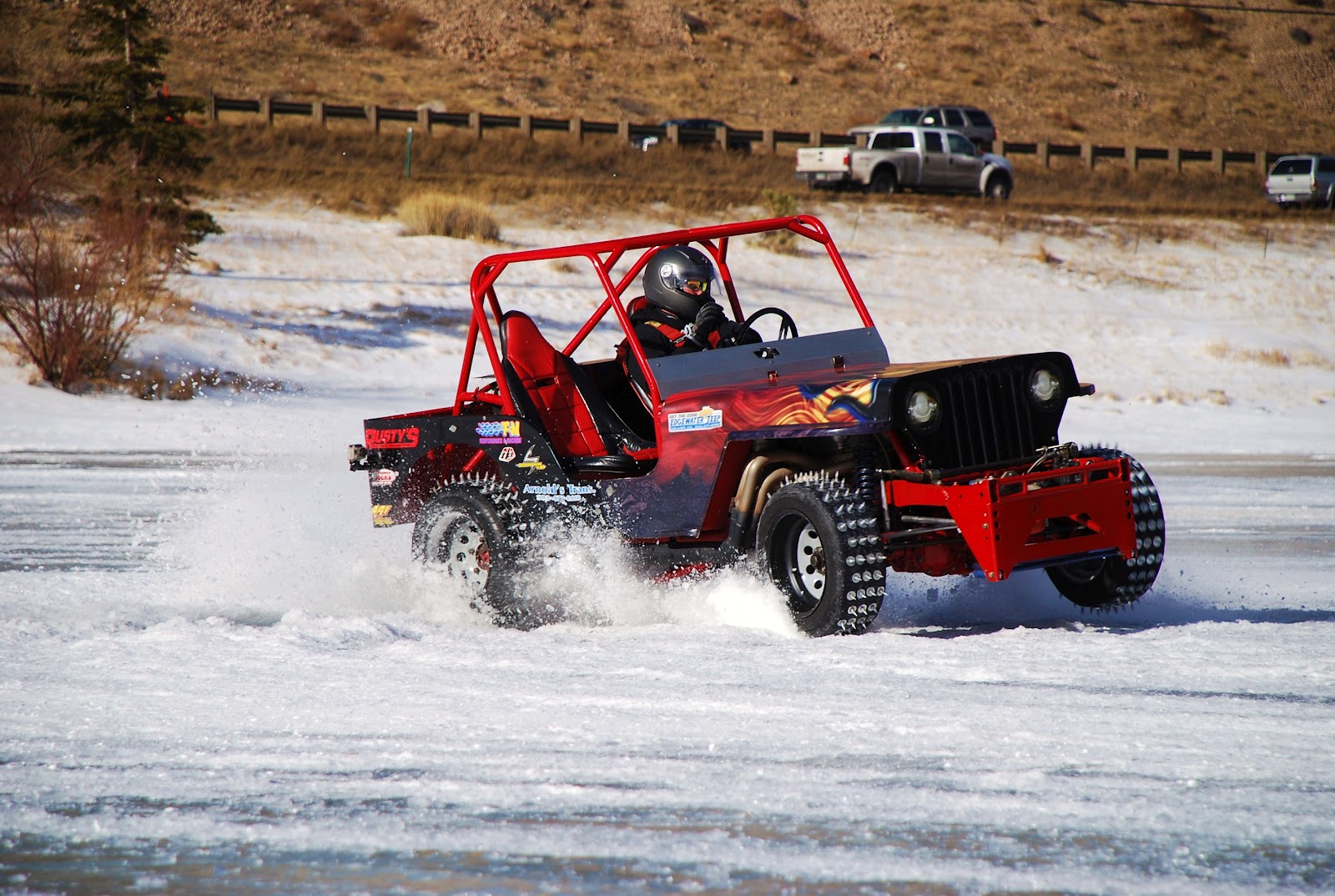 SkinnyTraffic ice racing & snowshoeing Naylor Lake