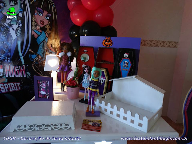 Monster High - Decoração provençal simples - Detalhes imagem 02 Ornamentação de mesa infantil Monster High