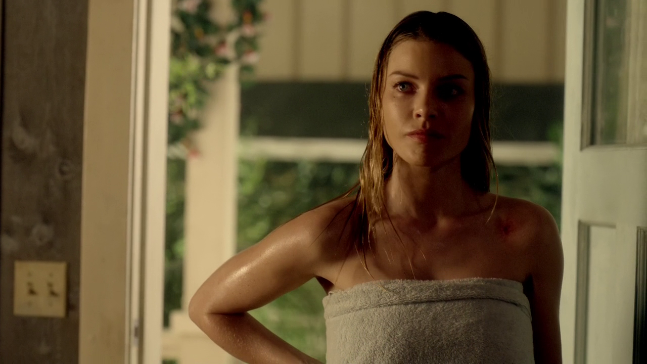 Chloe - Saison 1 Les critiques // Lucifer : Saison 1. Episode 4. Manly Whatnots.