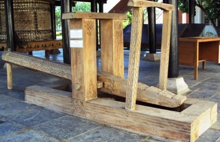 Jeungki Alat Penumbuk Padi Tradisional Jeungki Alat Penumbuk Padi Tradisional