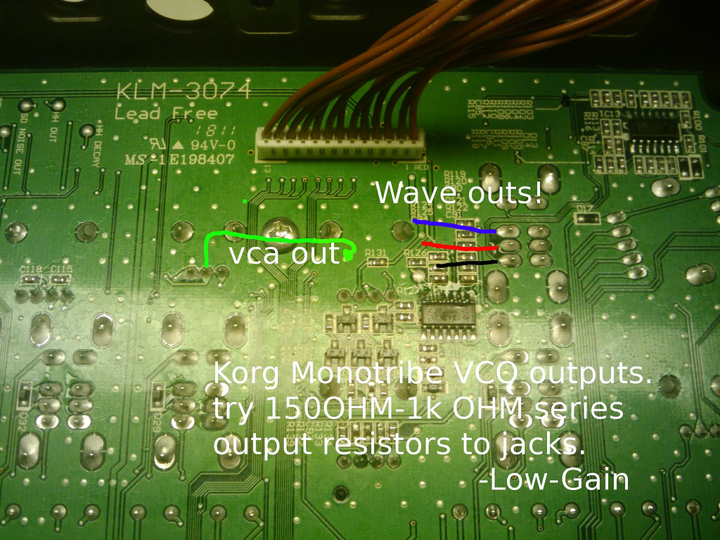 monotribe_VCO_out.jpg