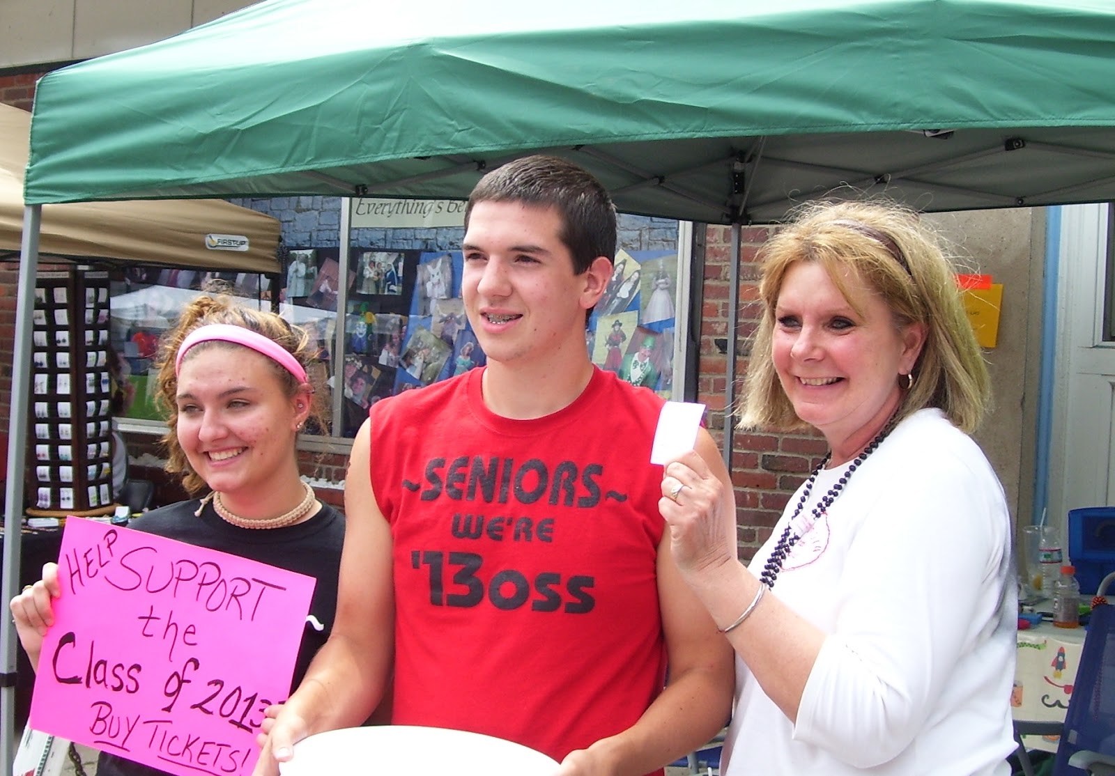 The Lisbon Reporter LHS Class of 2013 Announces Craft Auto Raffle Winner‏