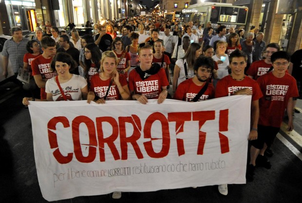 Salvatore Lo Leggio: Mafia, politica, economia. La corruzione come ...