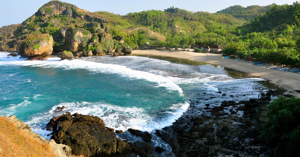 Ku Lari ke Pantai