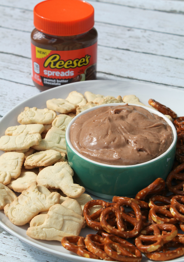 Reese's Cheesecake Dip - Only 4 ingredients!