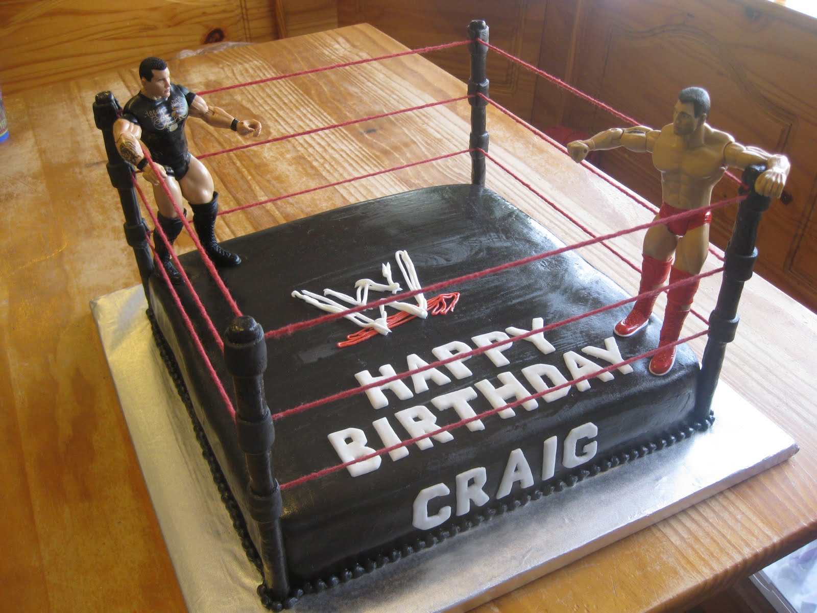 Cakes by Janelle Wrestling cake
