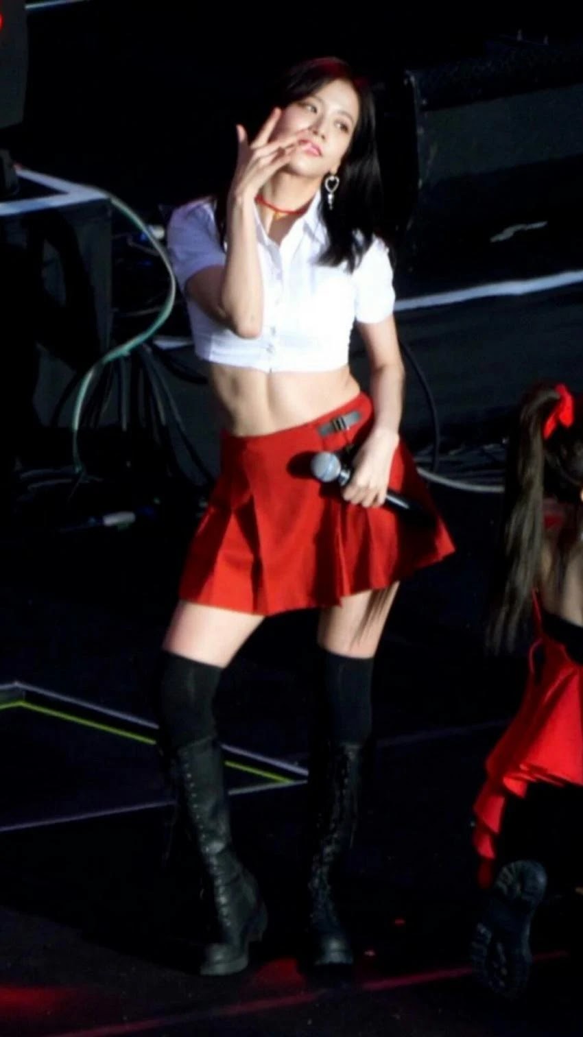 Jisoo Blackpink Abs Caizla