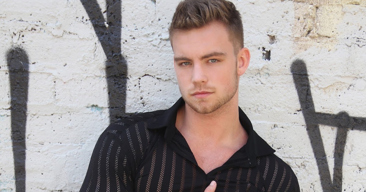 Round #2 with Dustin McNeer from ANTM Cycle 22 - Preview.