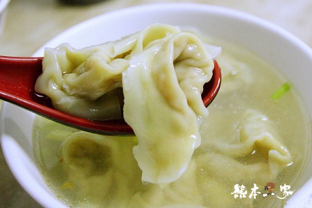 江技舊記餛飩店|原江記天雲祖傳扁食|苗栗新苗街人氣小吃|苗栗50年老店|苗栗在地人推薦