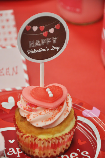 The Party Wall: Valentine's Day, Home-Made Marshmallow Hearts Tutorial