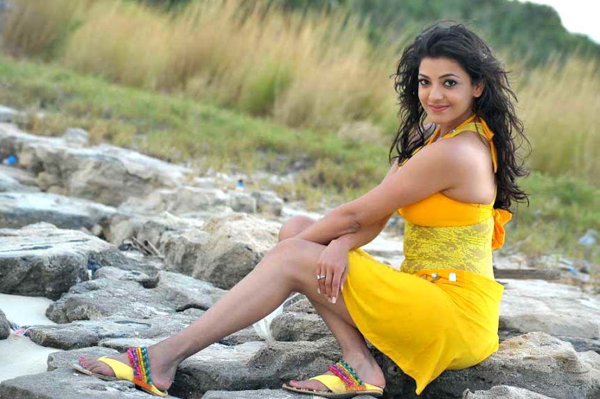 Kajal Aggarwal Hot Yellow Beach Photos - South Indian Actress