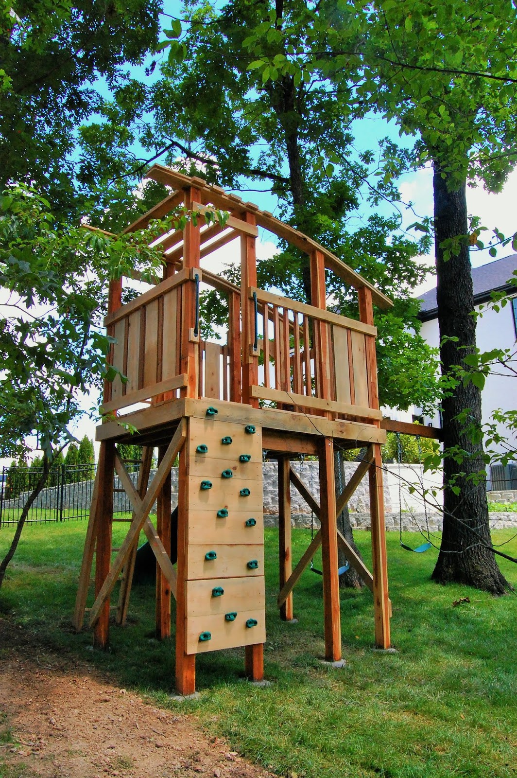 Natural State Treehouses Inc. playsets and swingsets