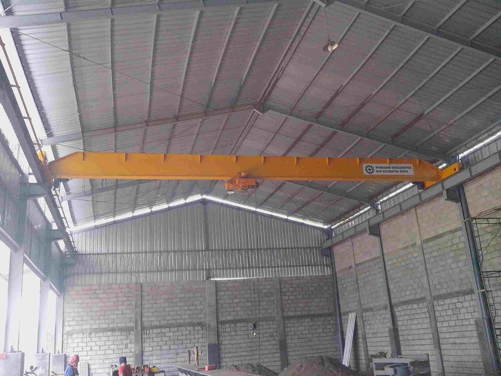 HOIST CRANE LIFTCARGO BERKA ABADI CRANE HOIST