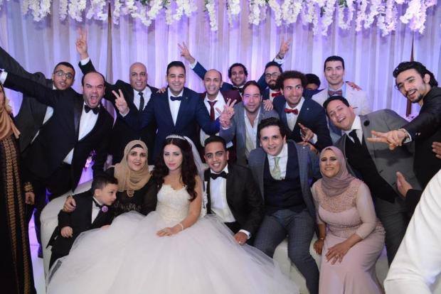 صور فرح اوس اوس نجم مسرح مصر وتعرف على مين هى زوجتة صور فرح اوس اوس نجم مسرح مصر وتعرف على مين هى زوجتة