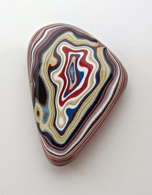 30-Cindy-Dempsey-Motor-Agate-Fordite-Paint-Jewellery-www-designstack-co