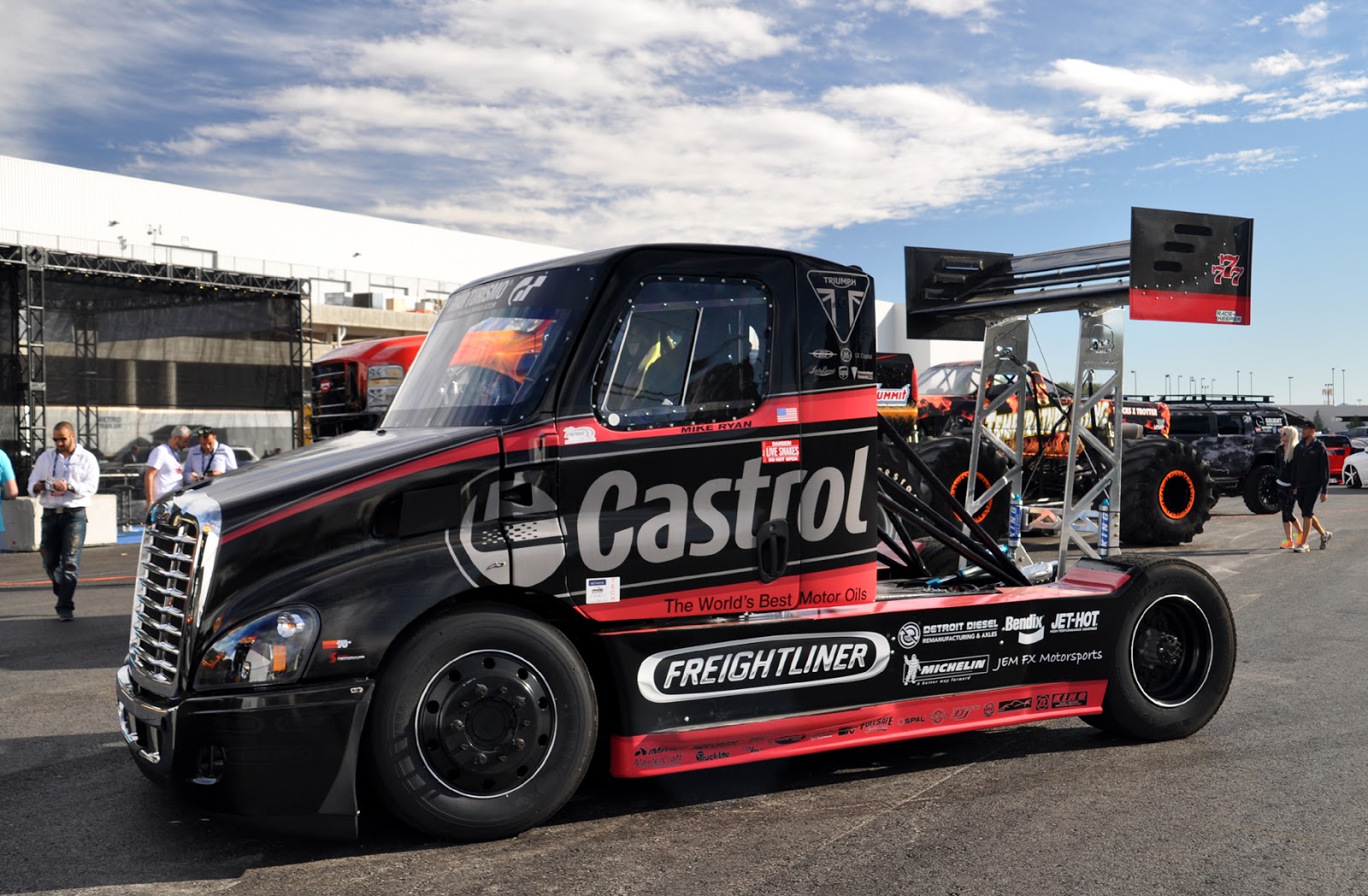 Just A Car Guy: rarely do I ever see a racing semi, but at SEMA, I ...