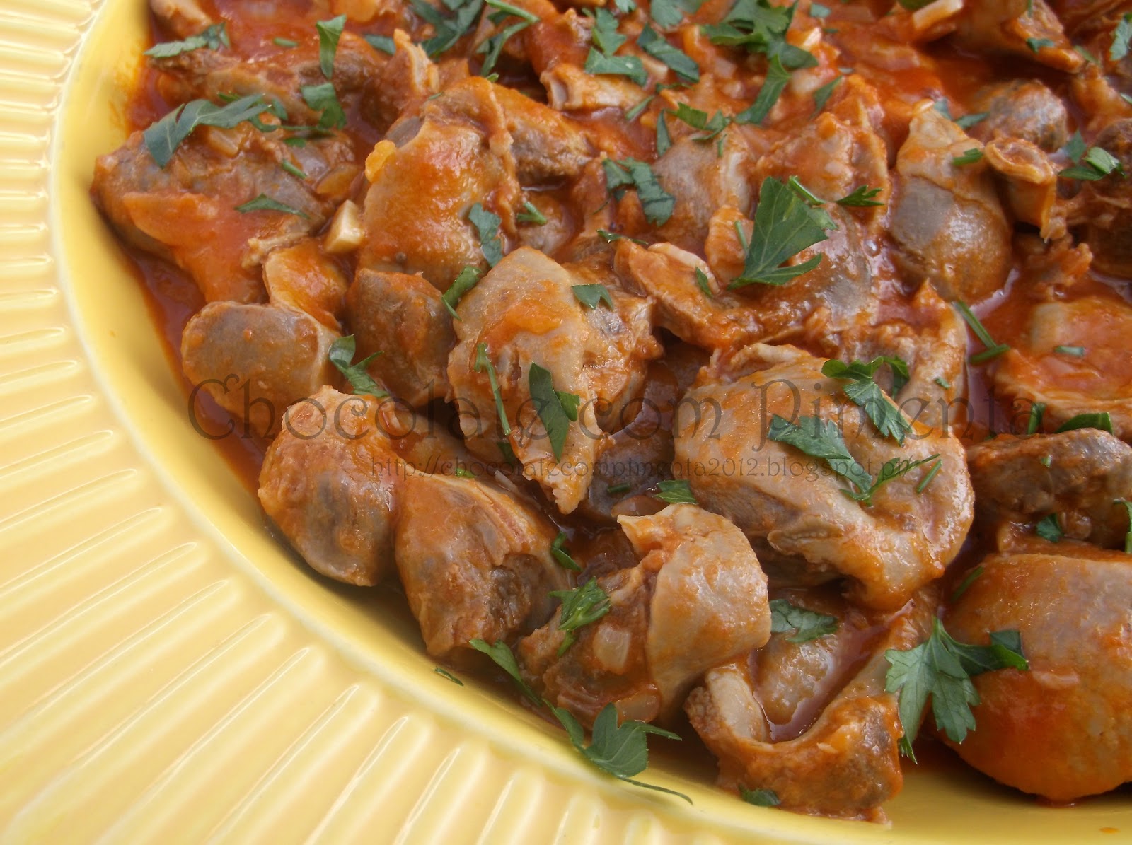 Mia's Cuisine Moelas de Frango em Molho de Tomate