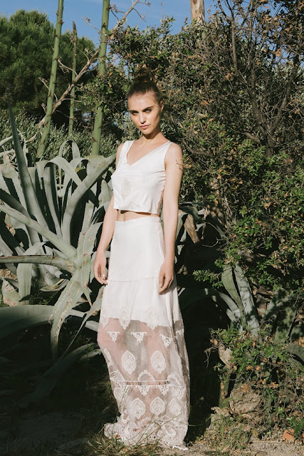 Vestidos de novia con crop tops de Otaduy Vestidos de novia con crop tops de Otaduy