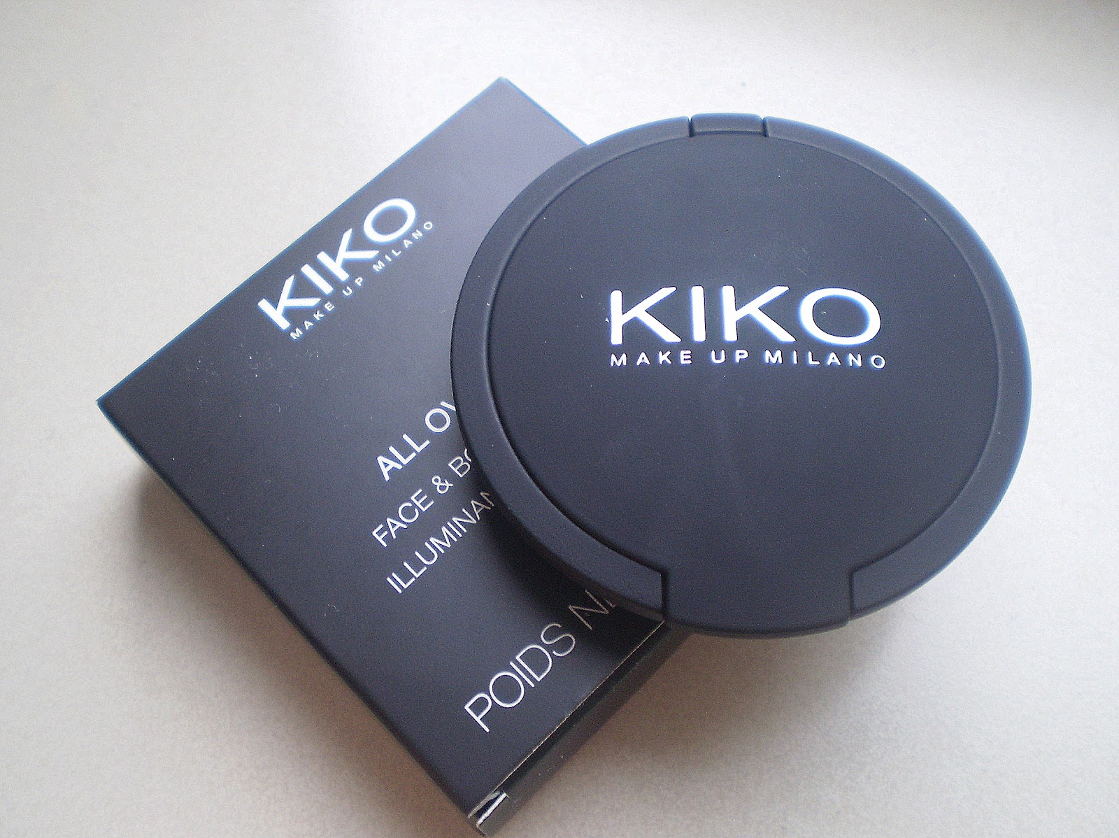 Blondicious Kiko with pink and shimmer