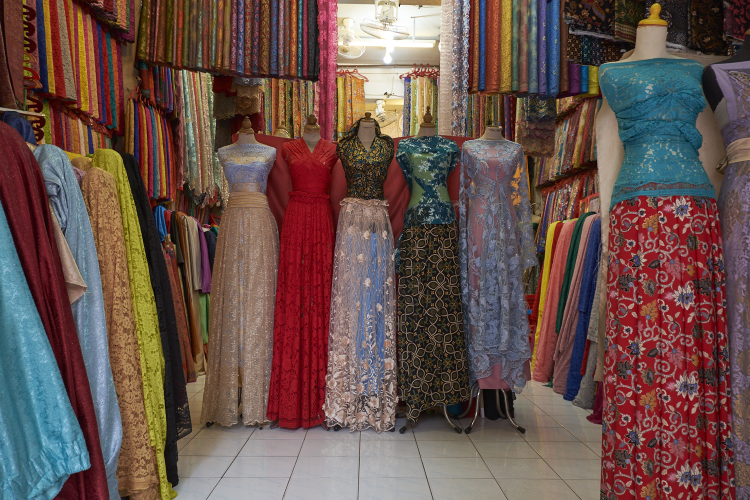 Hello Talalay: The Colorful Textile Area Of Medan