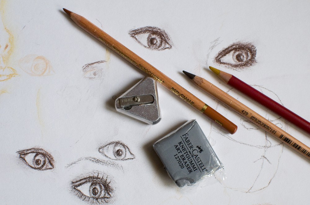 Aga w, a trois crayons