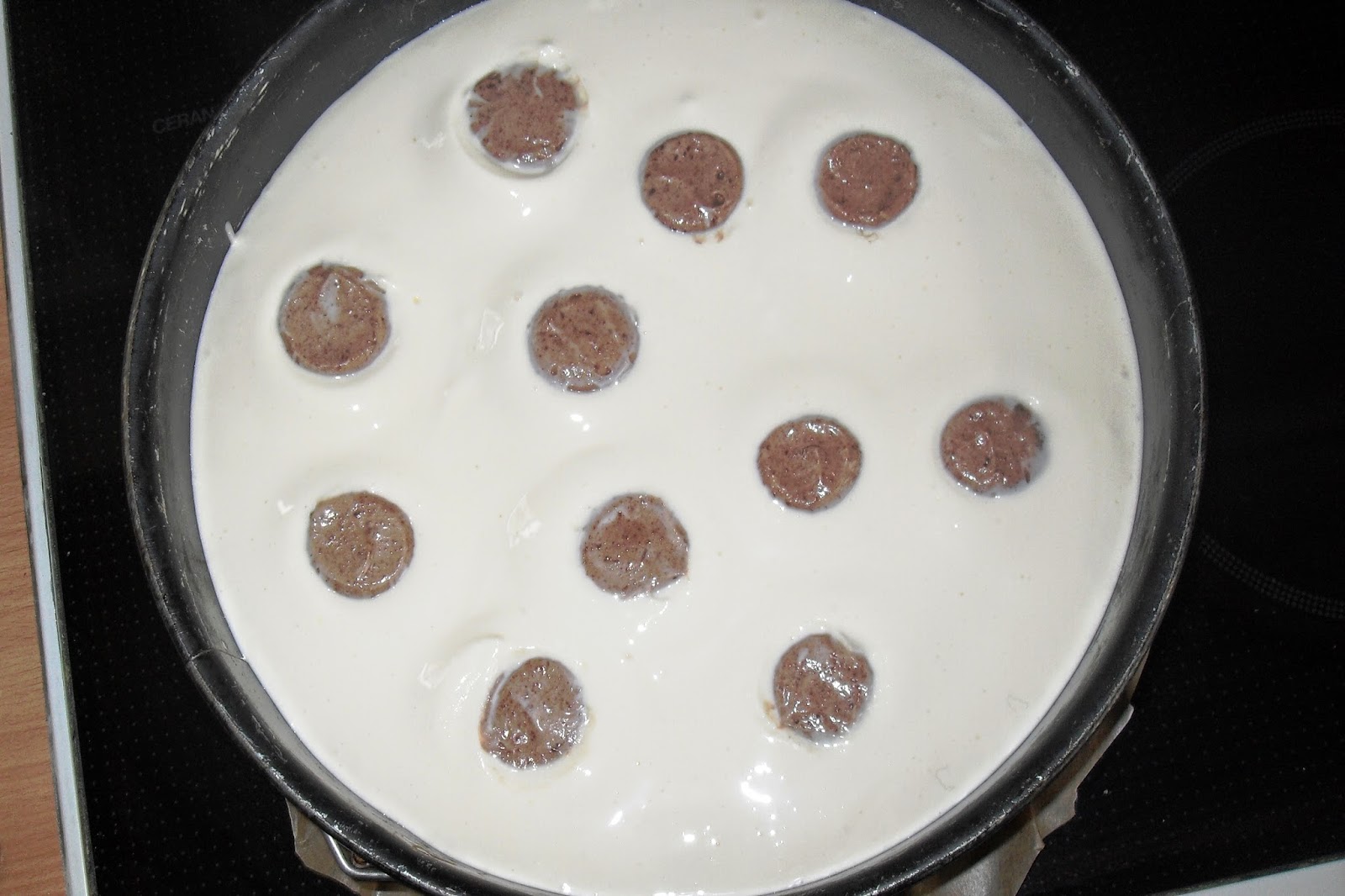 Sanna´s Hexenküche: Polka Dot Cheesecake (Käsekuchen mit Punkten)