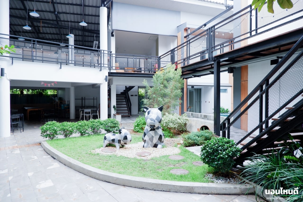 รีวิว!! Z2 Boutique Hotel ที่พักหลักร้อยบางแสน ราคาแค่ 550 บาท/คืน