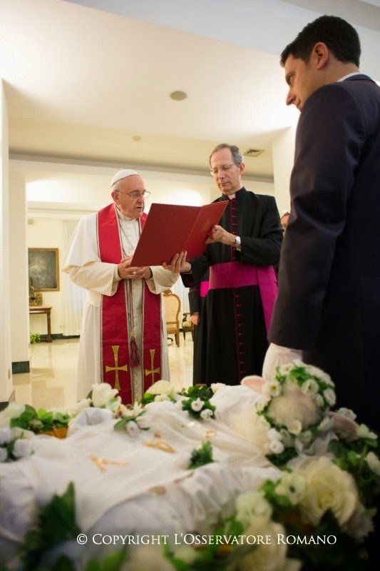 Papal: Estolas del papa Francisco